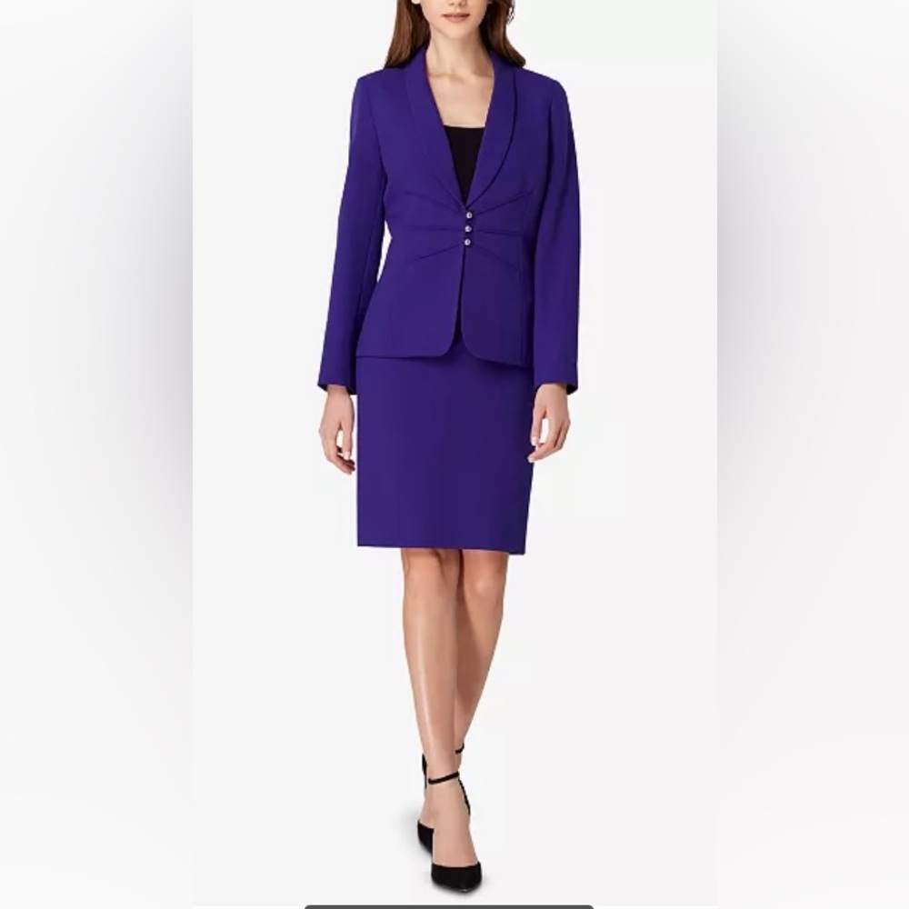 Tahari ASL Skirt Suit